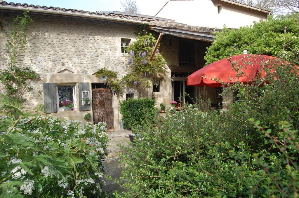 Le Mas Des Clots Bed and Breakfast Upie Εξωτερικό φωτογραφία